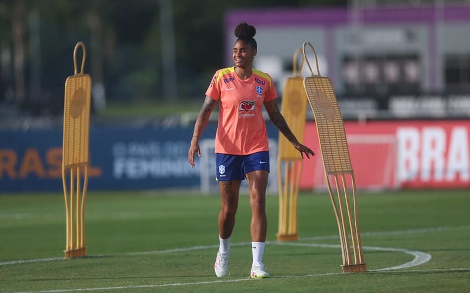 Tarciane, da Seleção feminina. (Foto: CBF/Divulgação)