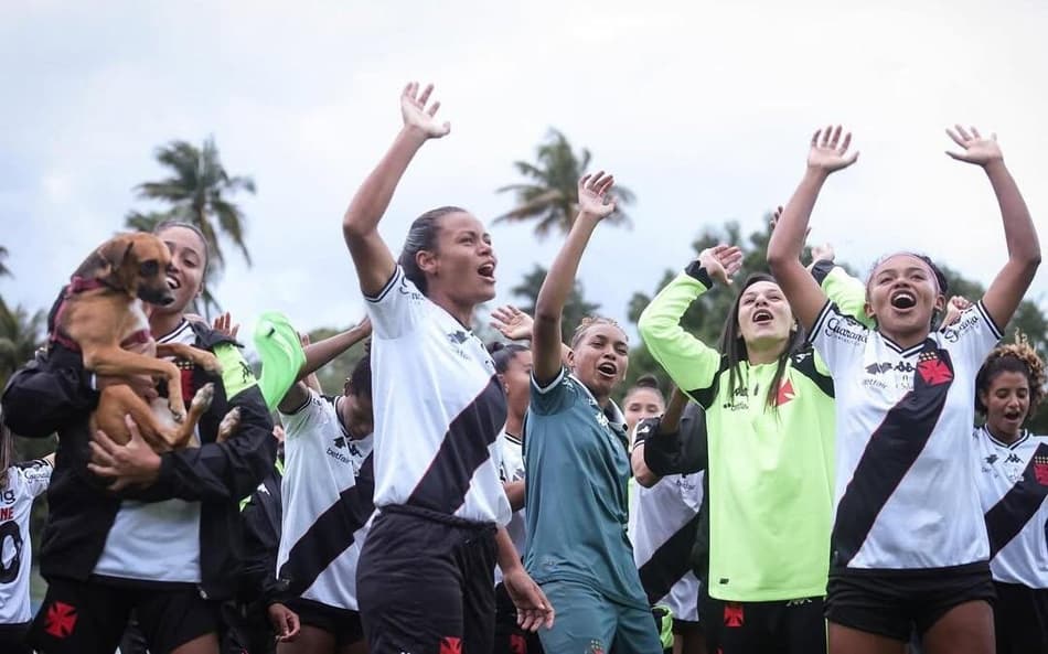 Vasco comemora classificação à terceira fase da Copa do Brasil. (Foto: Analu comemora gol do Botafogo feminino na Copa do Brasil. (Foto: Dikran Sahagian/Vasco)
