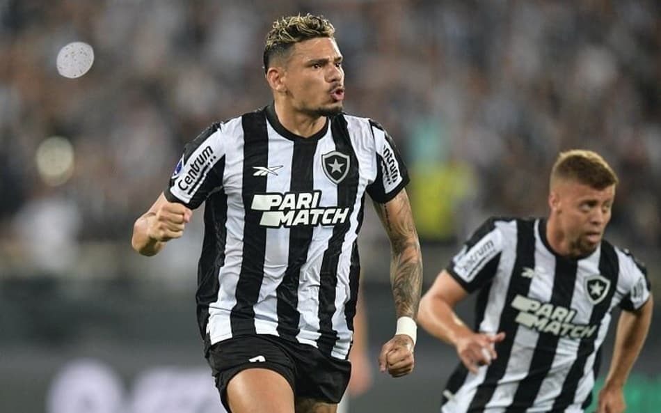 Botafogo x Guarani-PAR - Tiquinho Soares