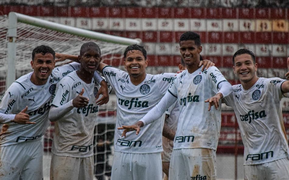 Pedro Lima foi um dos líderes da base do Palmeiras (Foto: Angelo Salvioni/Palmeiras)