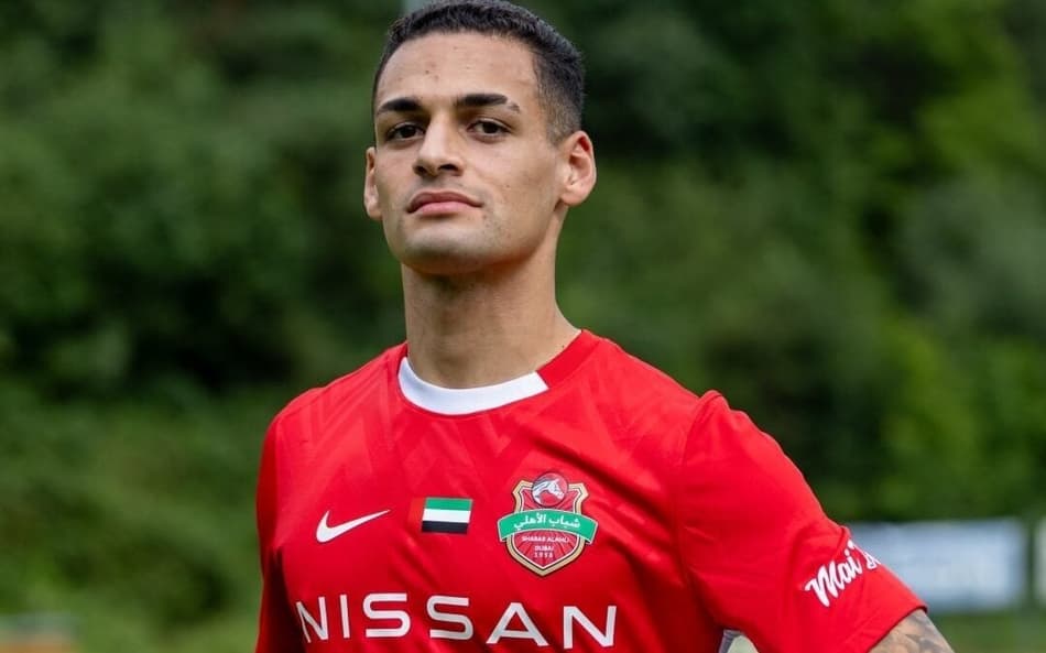 Kaiky vai jogar pelo Shabab Al-Ahli (Foto: Divulgação)