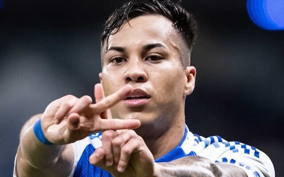 Kaio Jorge, do Cruzeiro, comemora gol contra o Vila Nova-GO