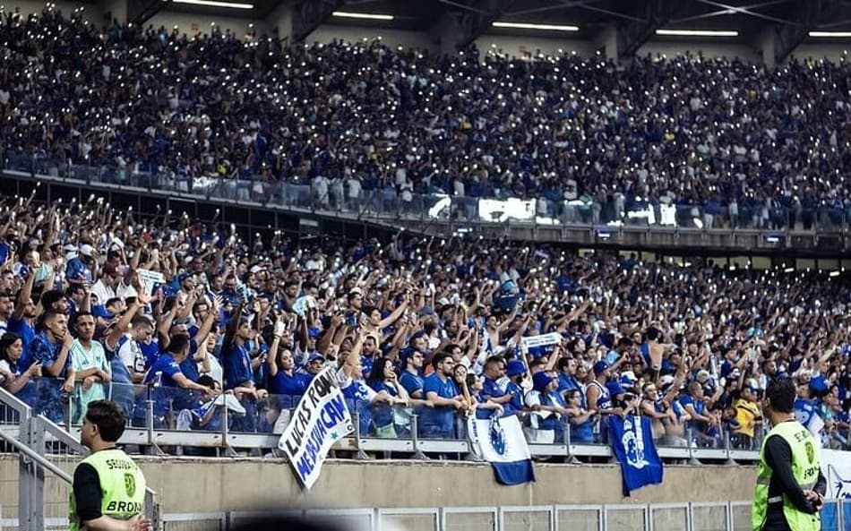 Torcida do Cruzeiro no Mineirão (Foto: Gustavo Aleixo/Cruzeiro)