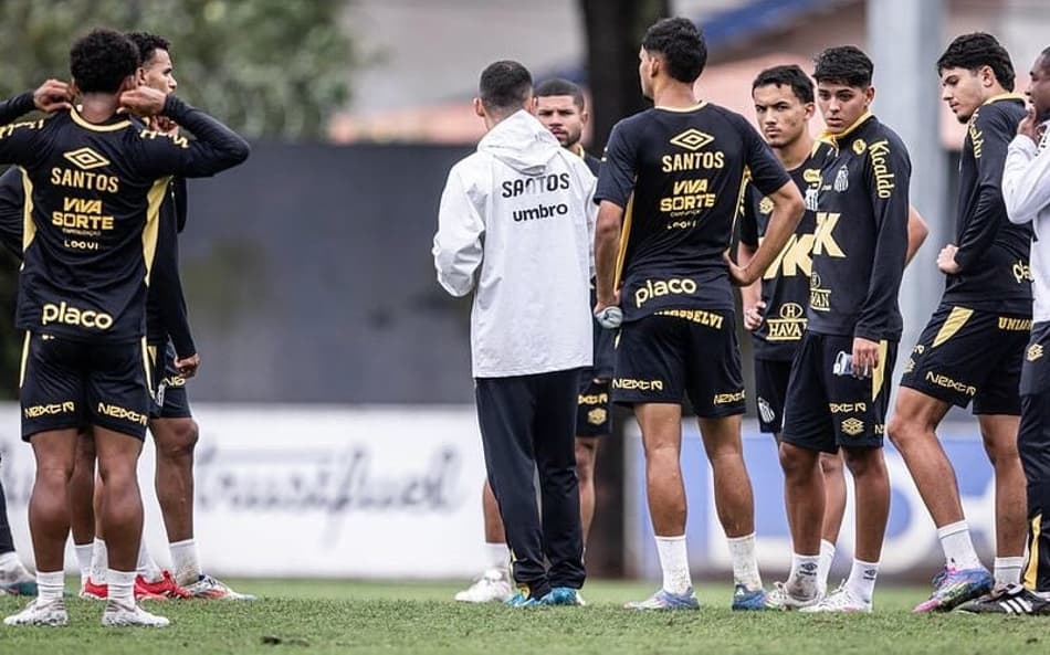 Santos inscreve jogadores da base no Campeonato Brasileiro