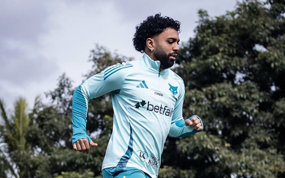 Atacante Gabigol do Cruzeiro, em treino na Toca da Raposa (Foto: Gustavo Aleixo/Cruzeiro)