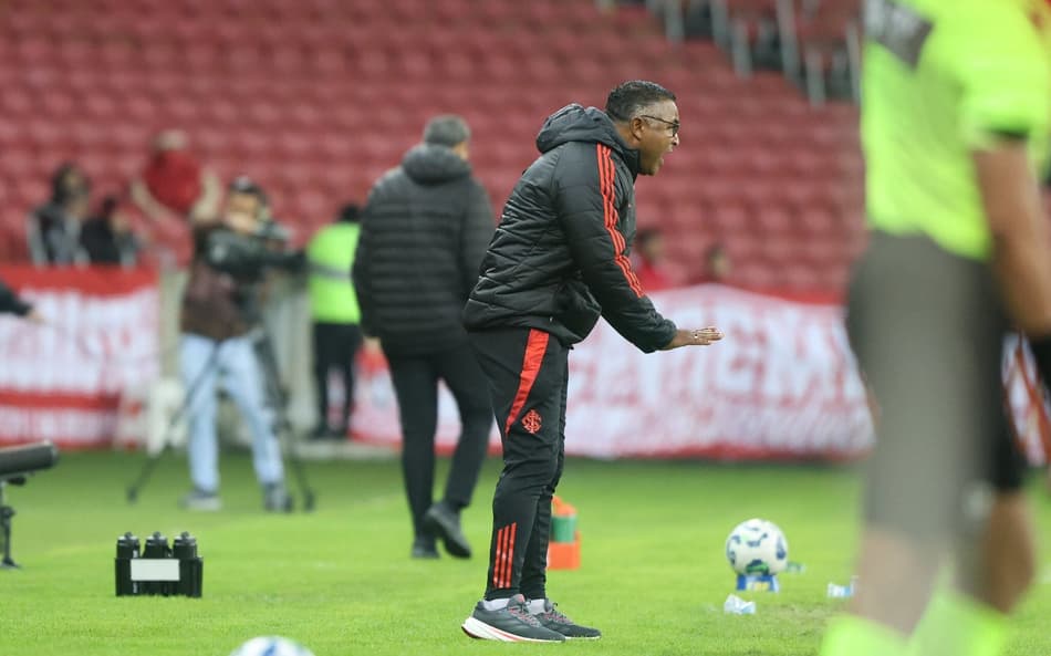 Roger Machado, técnico do Internacional