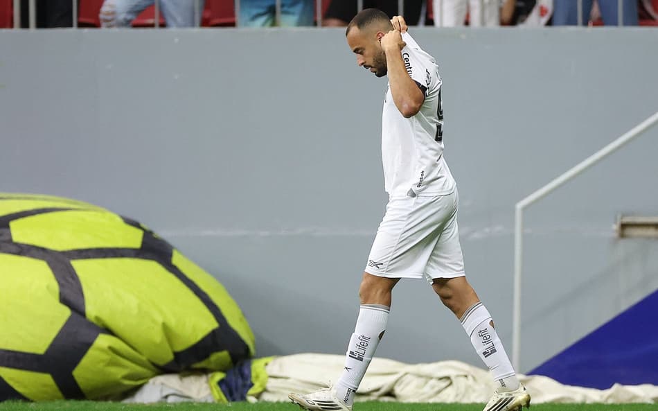 Arthur Cabral marcou um dos gols do Botafogo contra o Vasco (Foto: Vítor Silva/Botafogo)