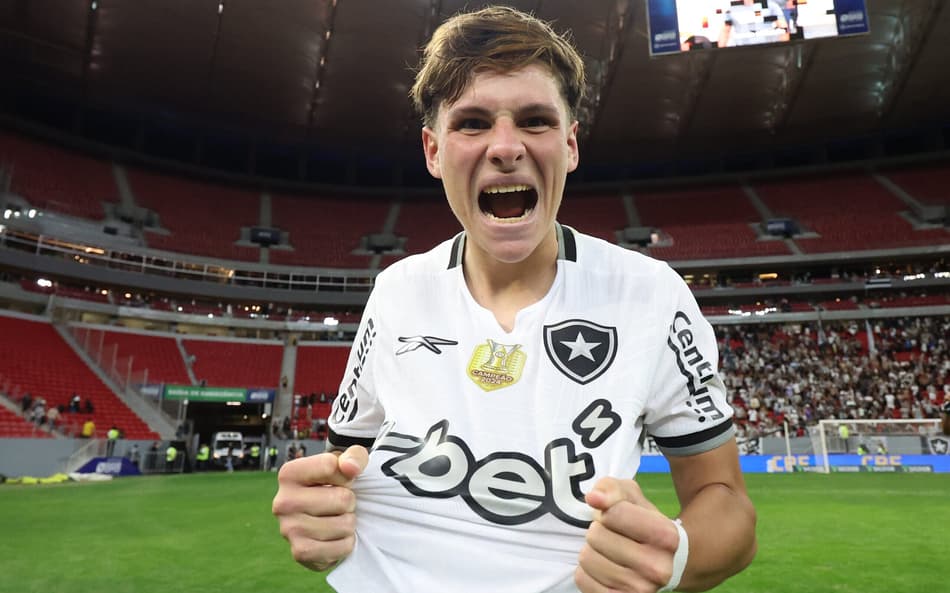 Álvaro Montoro foi destaque no Botafogo contra o Vasco (Foto: Vítor Silva/Botafogo)