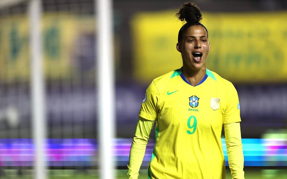 Amanda Gutierres comemora gol do Brasil diante da Venezuela. (Foto: Lívia Villas Boas/ CBF)