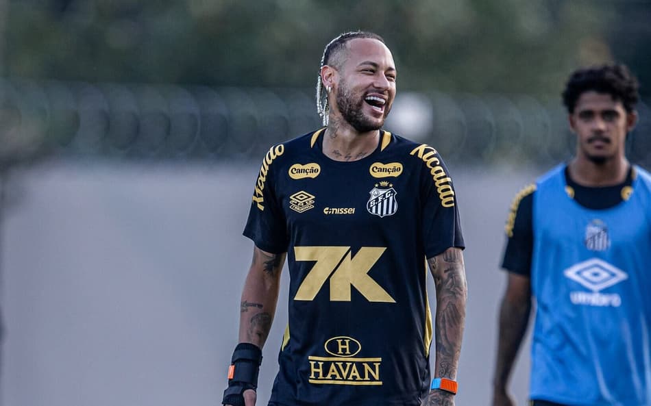 Neymar deve ser titulr no confronto (Foto: Raul Bareta/ Santos FC)