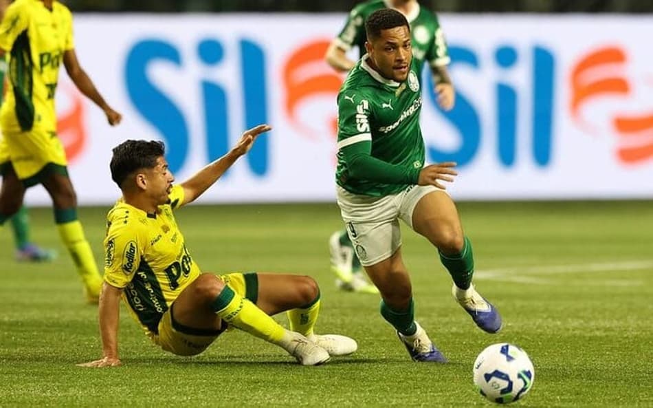 Vitor Roque, centroavante do Palmeiras