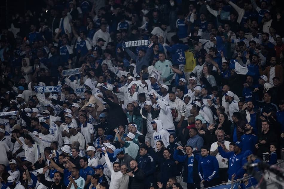 Veja as maiores médias de públicos do futebol brasileiro na temporada
