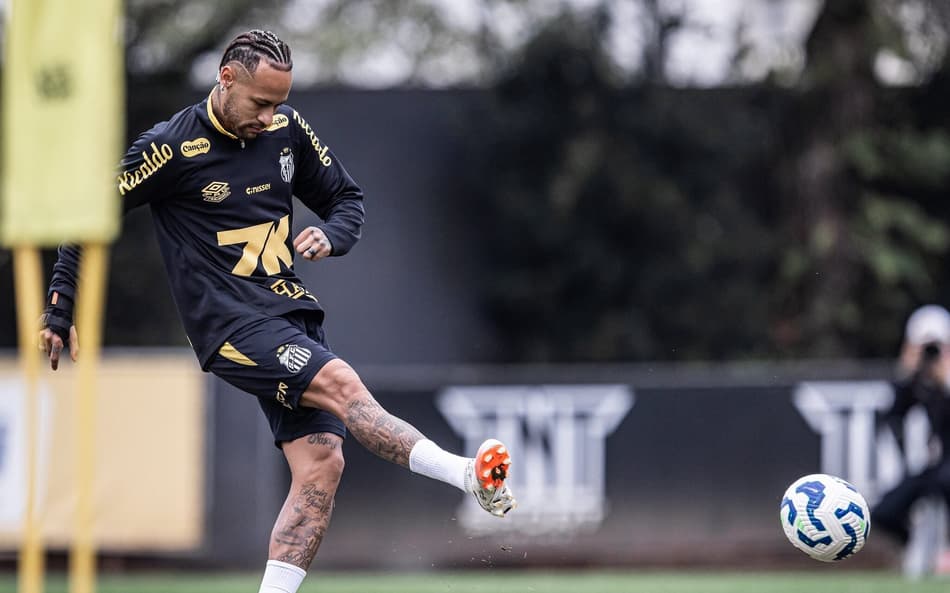 Neymar deve ser titular no confronto (Fotos: Raul Baretta/ Santos FC)
