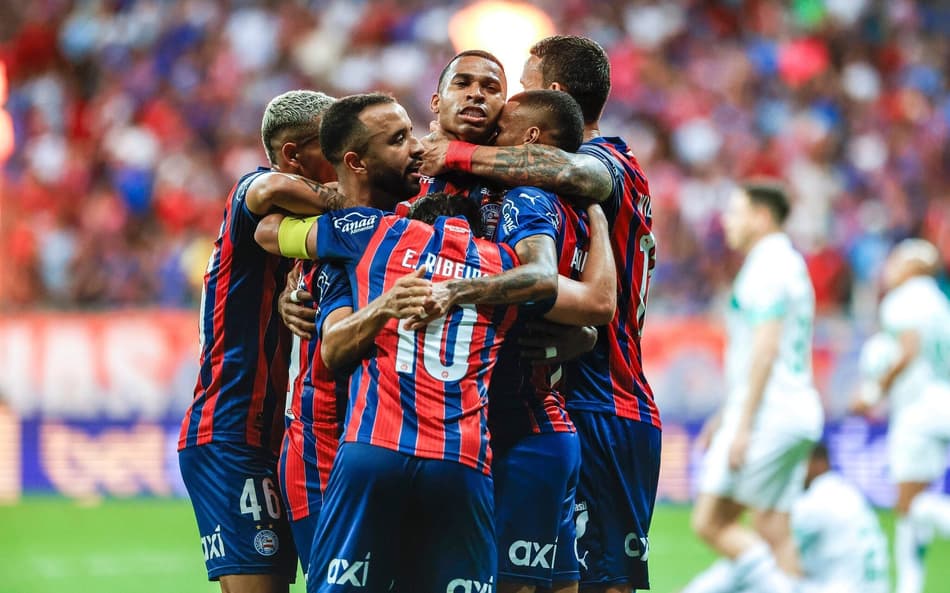 Jogadores do Bahia comemoram gol contra o Juventude (Foto: Rafael Rodrigues / EC Bahia)