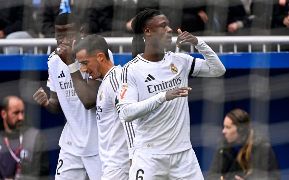 Camavinga comemora gol do Real Madrid contra o Alavés