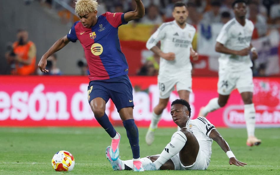 Barcelona e Real Madrid podem unir forças no mercado de transferência; entenda