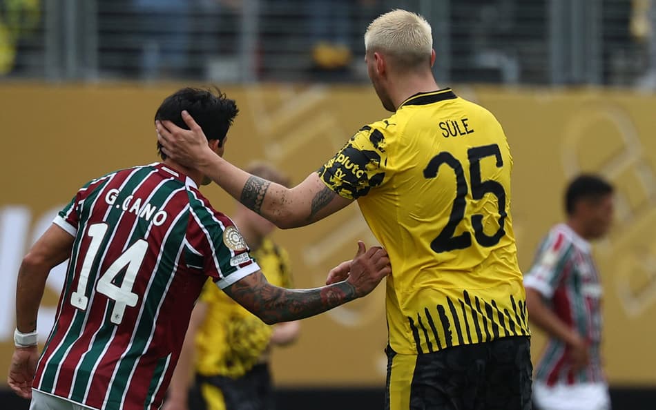 Cano em Fluminense x Borussia