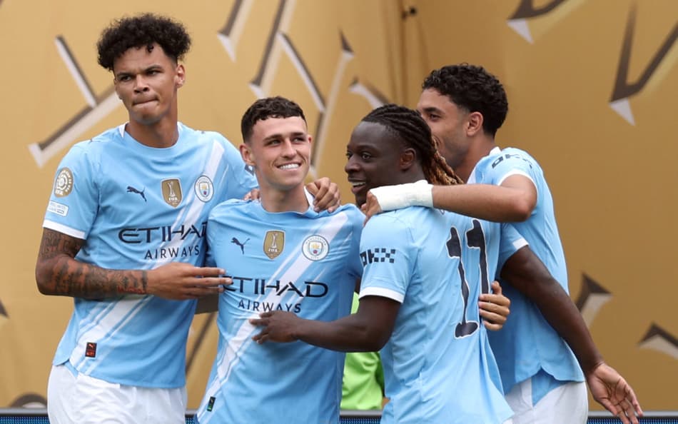 Manchester City comemora gol marcado contra o Wydad Casablanca pelo Mundial (Foto: Charly TRIBALLEAU / AFP)
