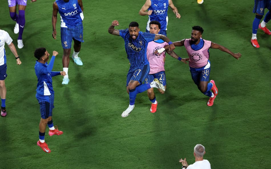 Malcom comemora gol contra o manchester City (Foto: Megan Briggs / GETTY IMAGES NORTH AMERICA / Getty Images via AFP)