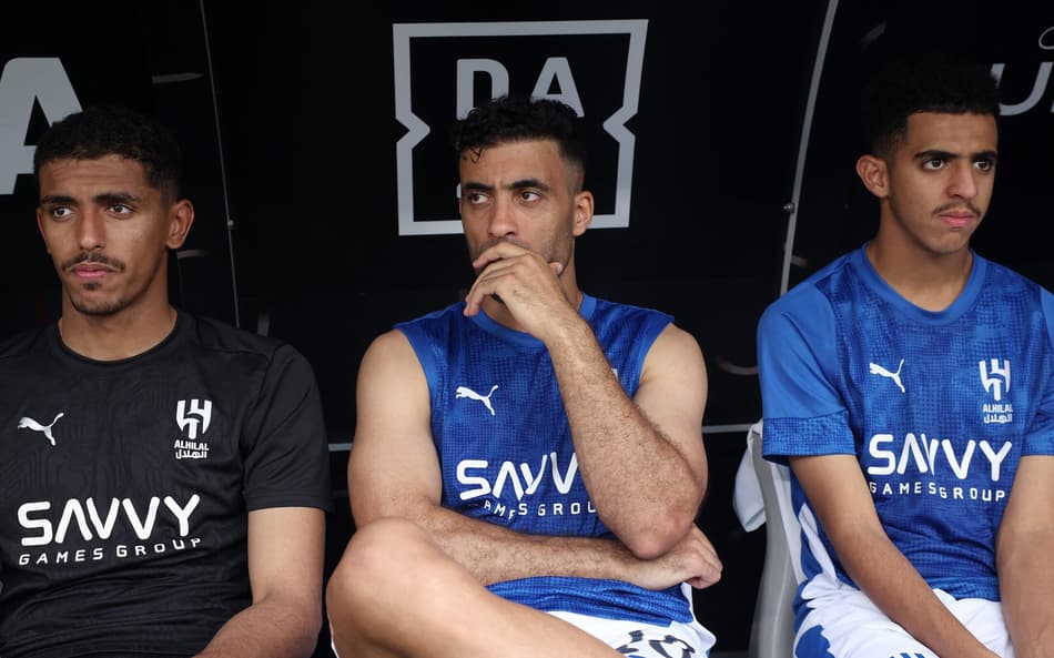 Abderrazak Hamdallah no banco de reservas (Foto: Alex Grimm / Getty Images via AFP)