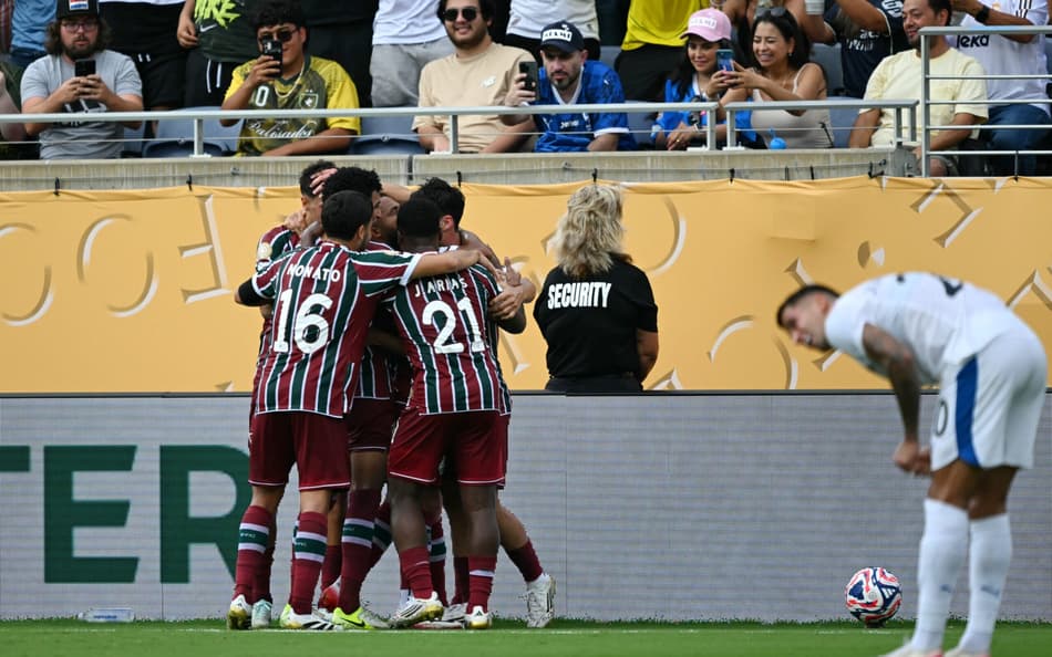 Fluminense comemora gol diante do Al-Hilal (Foto: CHANDAN KHANNA / AFP)