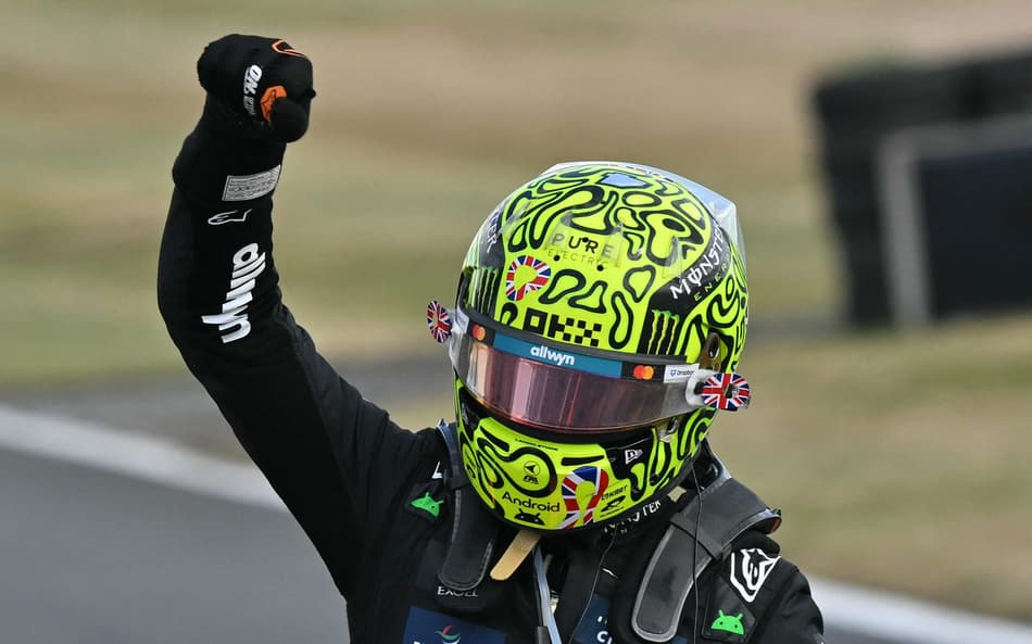 F1: com chuva, Lando Norris vence GP da Inglaterra; Bortoleto abandona