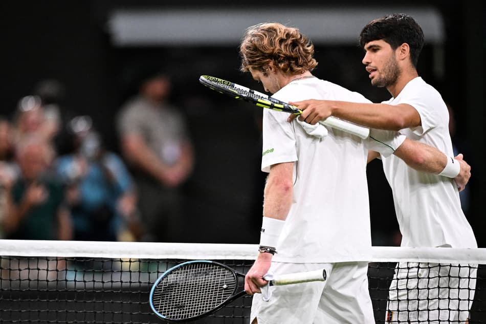 Com Alcaraz e Sabalenka, imagens do domingo em Wimbledon