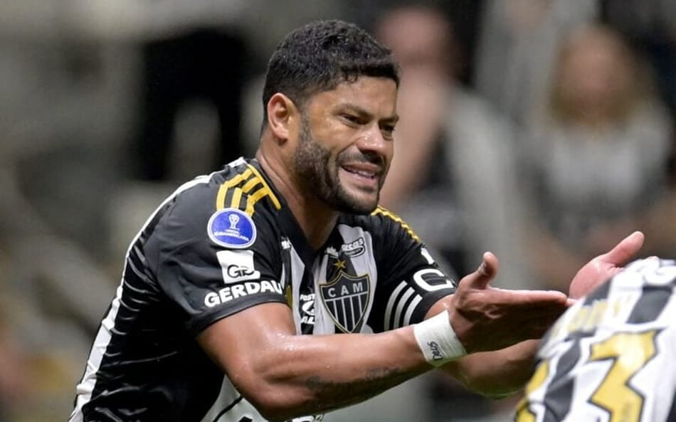Hulk durante Atlético-MG e Bucaramanga
