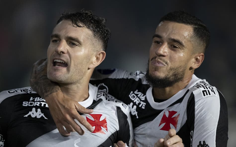 Vasco x Melgar - Vegetti e Coutinho