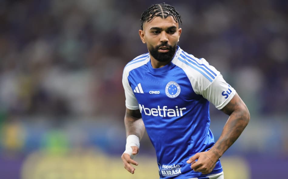 Gabigol em ação pelo Cruzeiro (Foto: Gilson Lobo/AGIF)