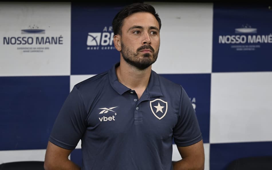 Davide Ancelotti é o novo técnico do Botafogo (Foto: Mateus Bonomi/AGIF)
