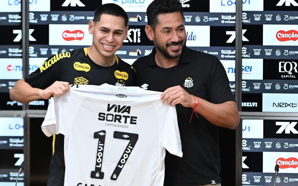 Gustavo Caballero, do Santos, rasga elogios a Neymar: ‘Sabemos o que representa’