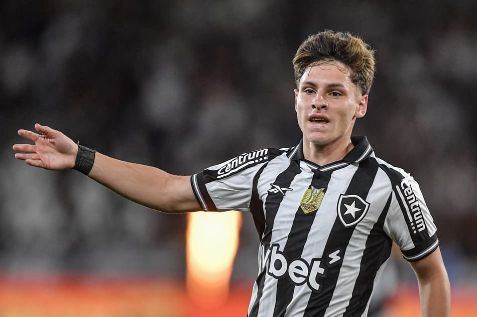 O VIVO Botafogo abre o placar contra o Bragantino pelas oitavas da Copa do Brasil
