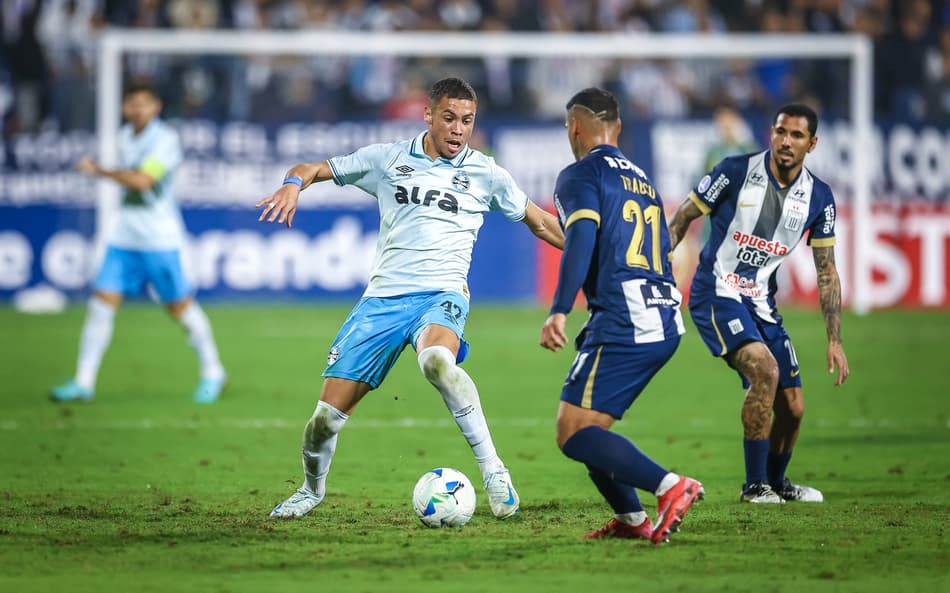 Grêmio, de Alysson, perdeu o jogo de ida para o Alianza Lima por 2 a 0. (Foto: Lucas Uebel/Grêmio FBPA)