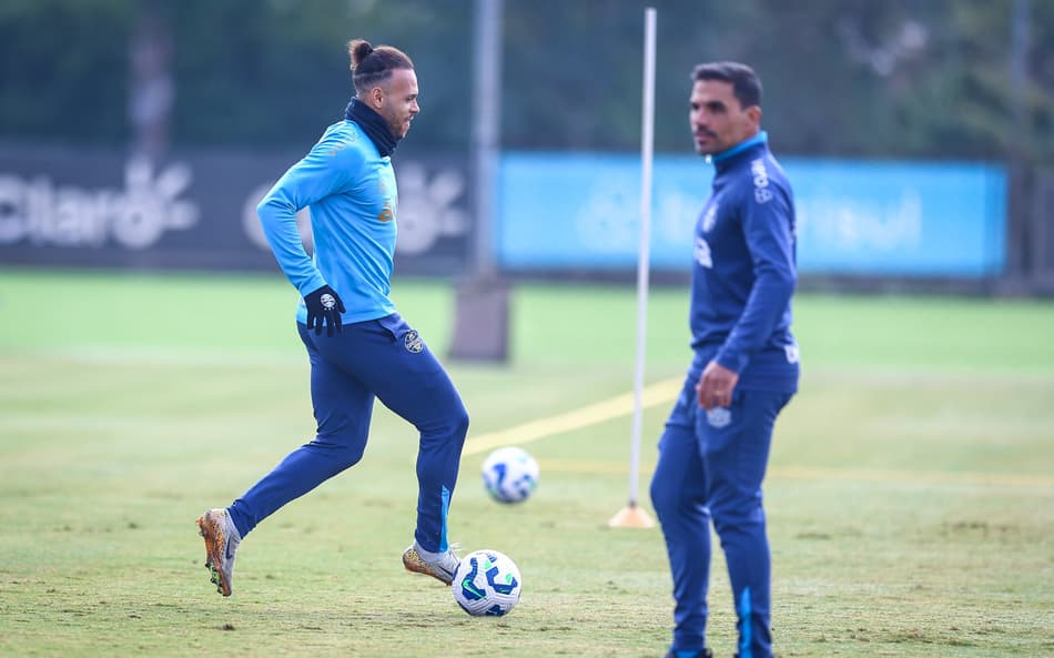 Braithwaite tem desconforto no tornozelo. (Foto: Lucas Uebel/Grêmio FBPA)