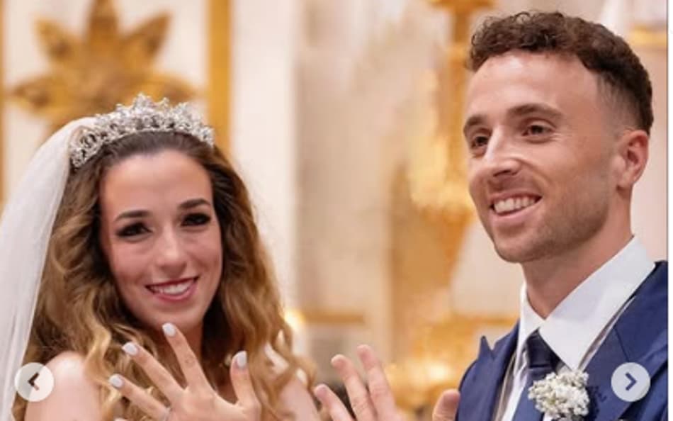 Diogo Jota e sua esposa no casamento (Foto: Reprodução redes sociais)