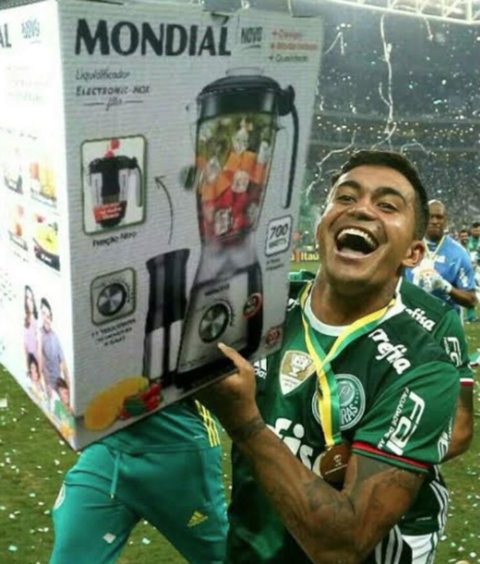 Rivais não perdoam eliminação do Palmeiras no Mundial; veja memes