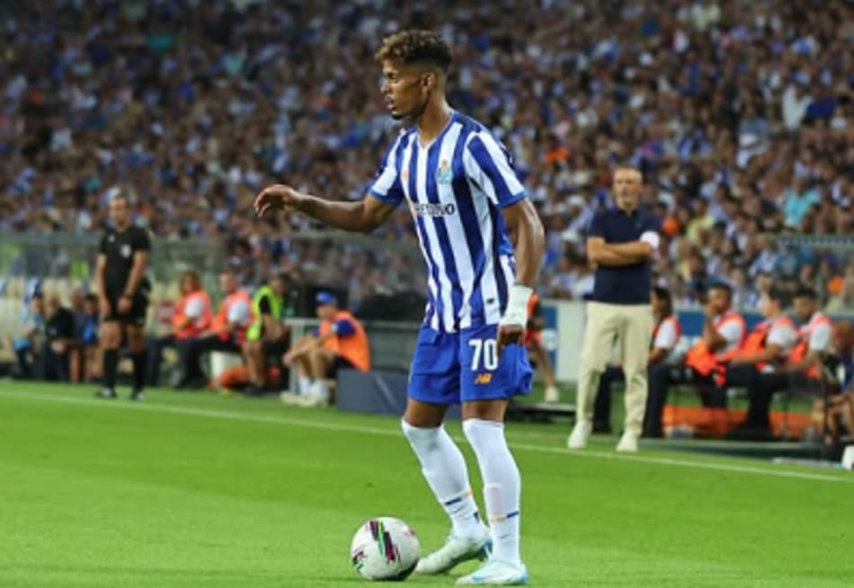 Gonçalo Borges, atacante do Porto que negocia com o Botafogo (Foto: Arquivo Pessoal)