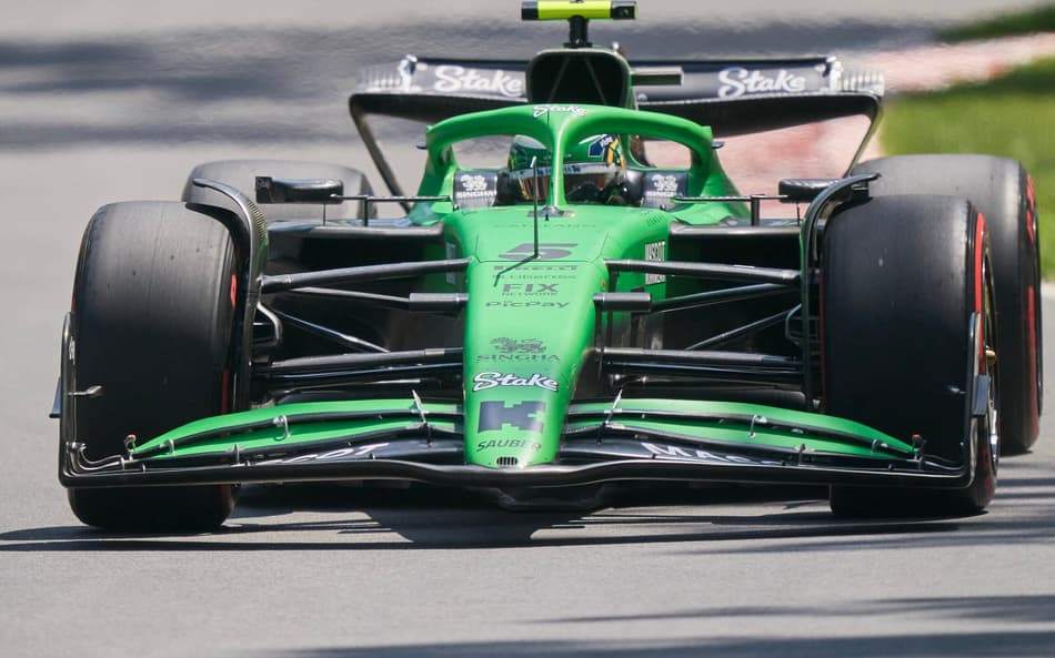 A Sauber do brasileiro Gabriel Bortoleto njo treino para o GP do Canadá de Fórmula 1 (foto: Geoff Robins / AFP)