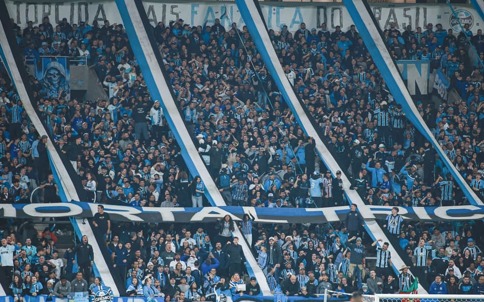 Geral na Arena do Grêmio. (Foto: Maxi Franzoi/AGIF)