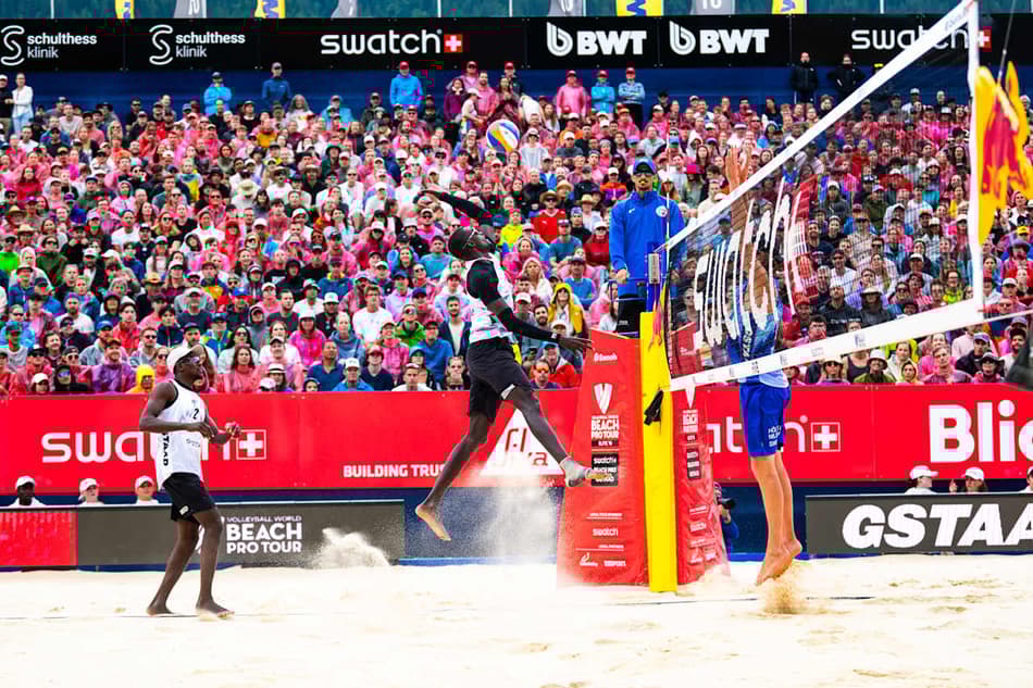 Cherif/Ahmed x Nilsson/Andersson na etapa de Gstaad (foto: volleyballworld)