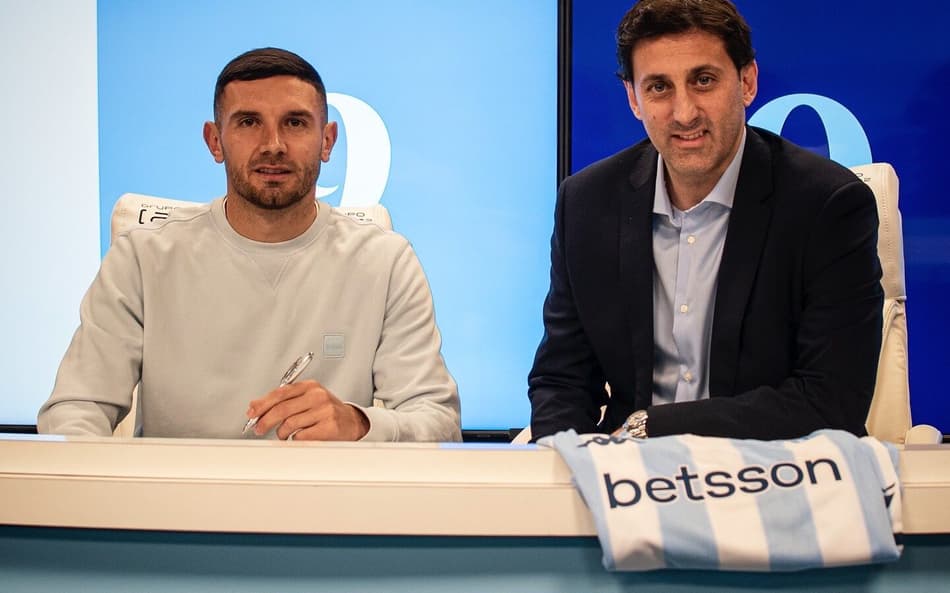Maravilla assina renovação com o Racing