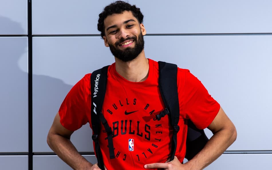 Mãozinha Pereira estreia pelo Chicago Bulls na NBA Summer League