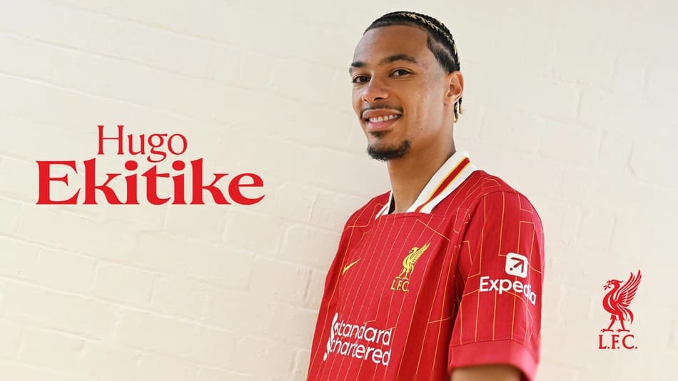 Hugo Ekitike foi anunciado como novo reforço do Liverpool após passagens por Reims, PSG e Frankfurt