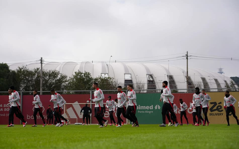 Treino do Internacional no CT Parque Gigante