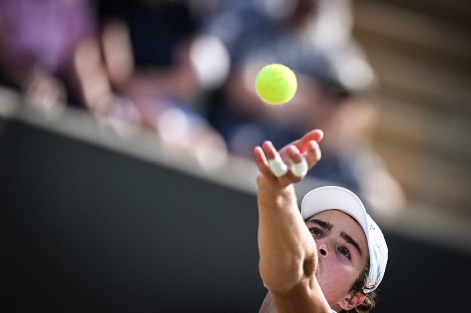 João Fonseca enfrenta Nicolas Jarry pela terceira fase em Wimbledon (foto Kirill KUDRYAVTSEV AFP)