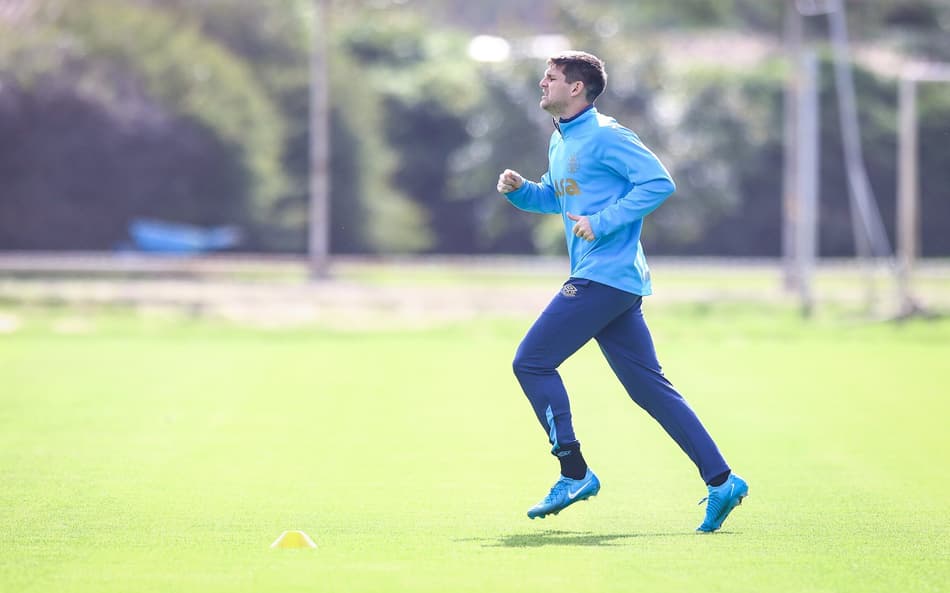 Kannemann em treinamento do Grêmio. (Foto: Lucas Uebel/Grêmio FBPA)