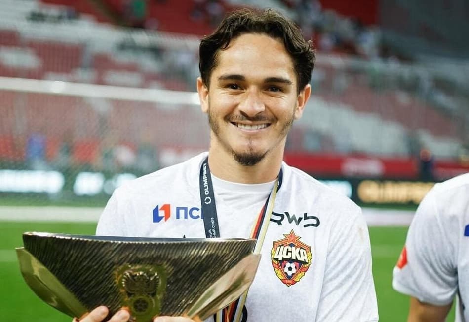 Palmeiras encaminha a contratação do lateral Khellven; veja detalhes