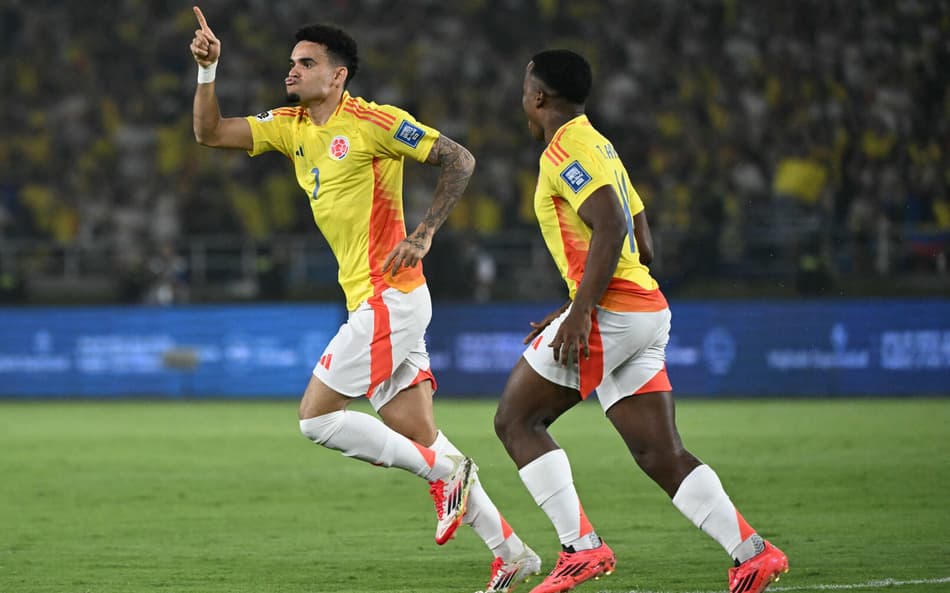 Luis Diaz, parte do plano para manter Cristiano Ronaldo no Al-Nassr. (foto: Luis ACOSTA / AFP)