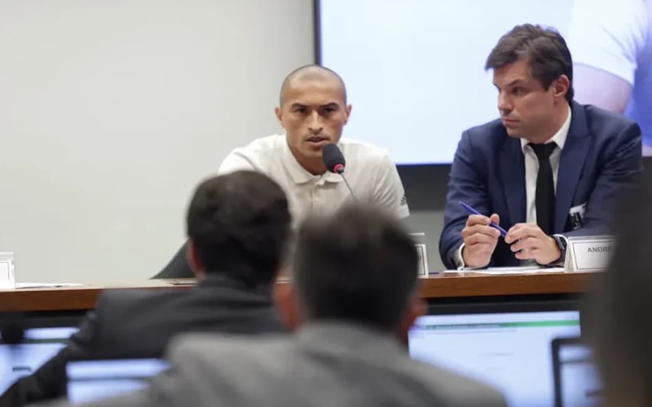 Nino Paraíba durante CPI das apostas (Foto: Reprodução)